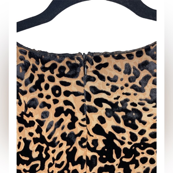 NWOT Short Sleeve Leopard Mini Dress Size M - Picture 6 of 6
